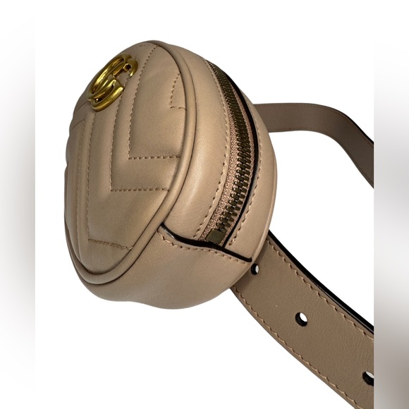 GUCCI GG Matelasse Marmont Belt Bag - Picture 3 of 10